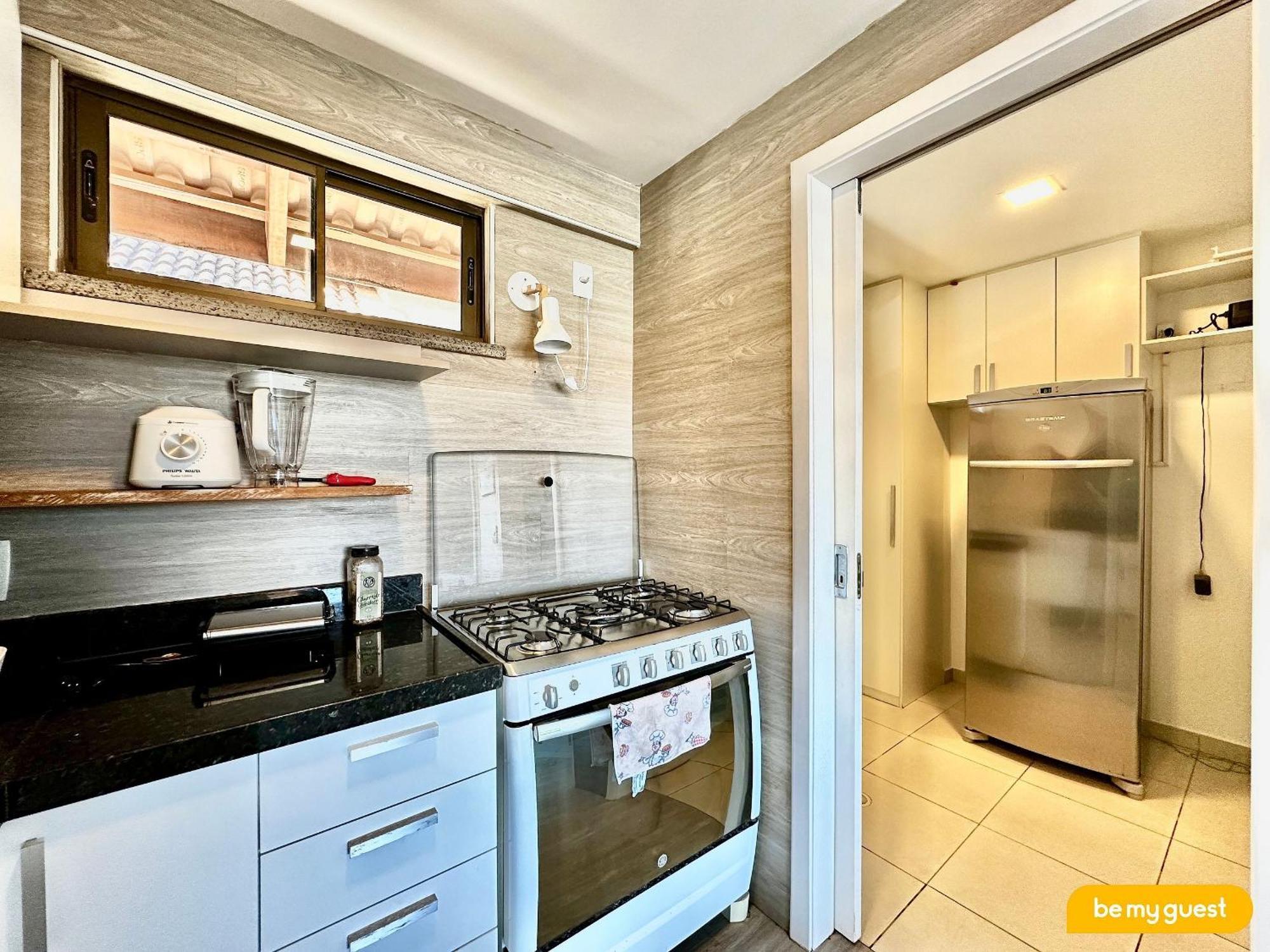 Condominio Mediterranee Residence Por Be My Guest อากีราซ ภายนอก รูปภาพ