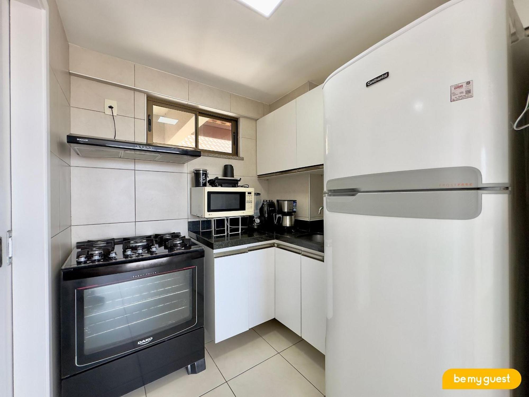 Condominio Mediterranee Residence Por Be My Guest อากีราซ ภายนอก รูปภาพ